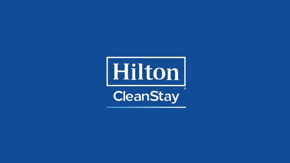 Hilton Garden Inn Akron-Canton Airport North Canton Bagian luar foto