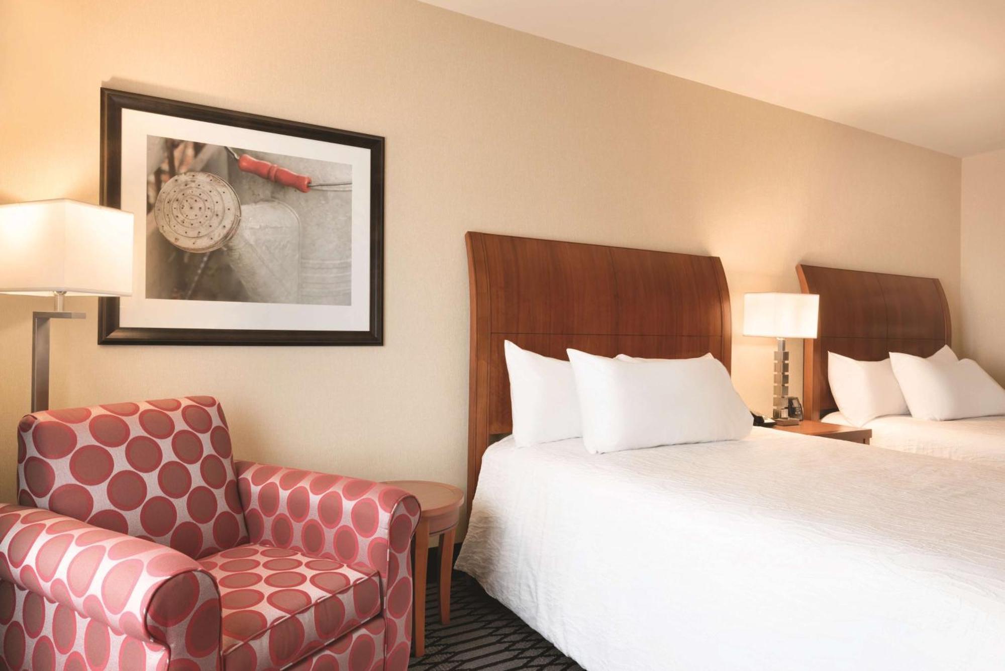 Hilton Garden Inn Akron-Canton Airport North Canton Bagian luar foto