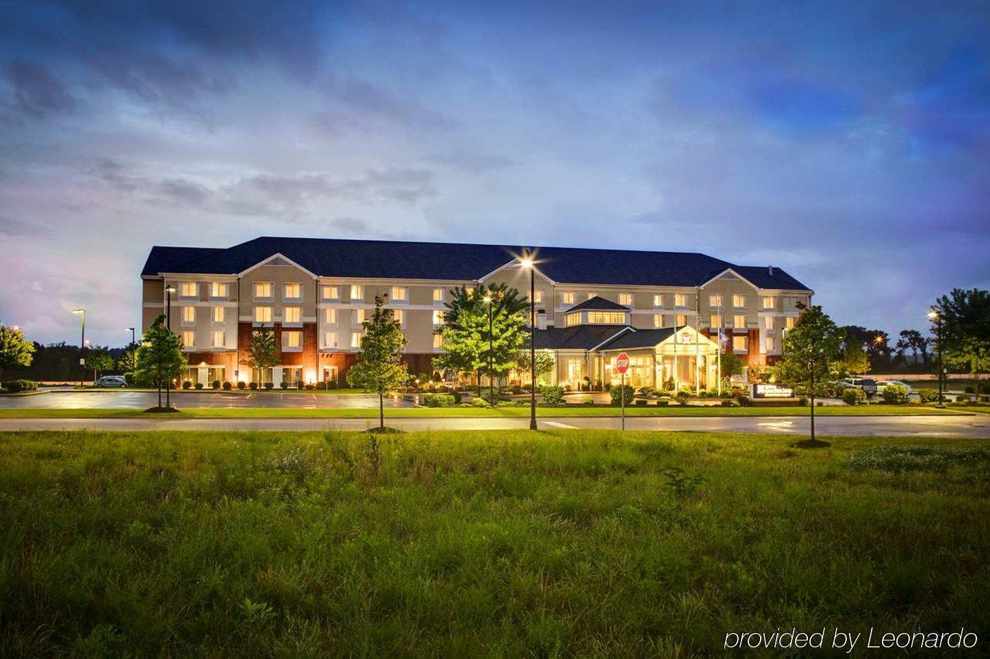 Hilton Garden Inn Akron-Canton Airport North Canton Bagian luar foto