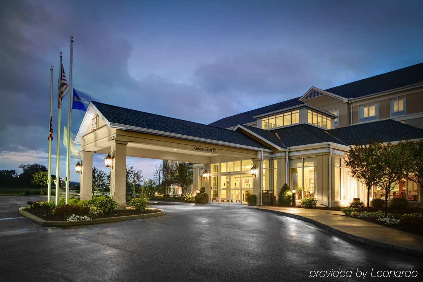 Hilton Garden Inn Akron-Canton Airport North Canton Bagian luar foto