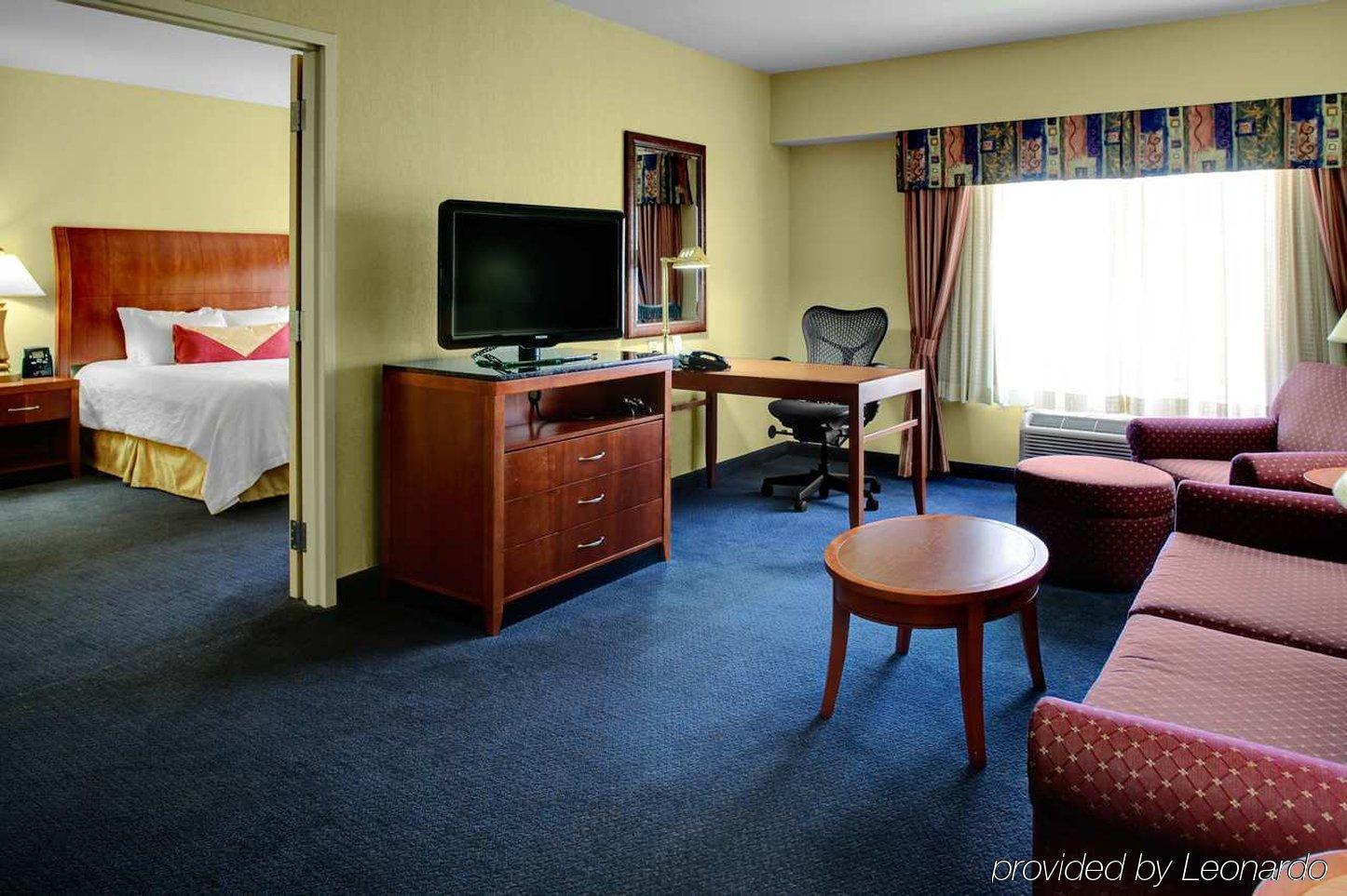Hilton Garden Inn Akron-Canton Airport North Canton Ruang foto